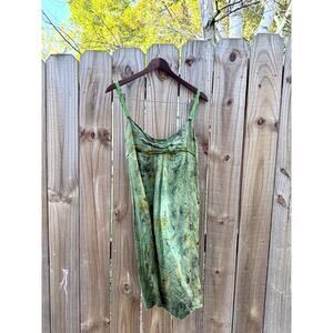 green emerald velvet dress Lemon Picnic Yuri Dress